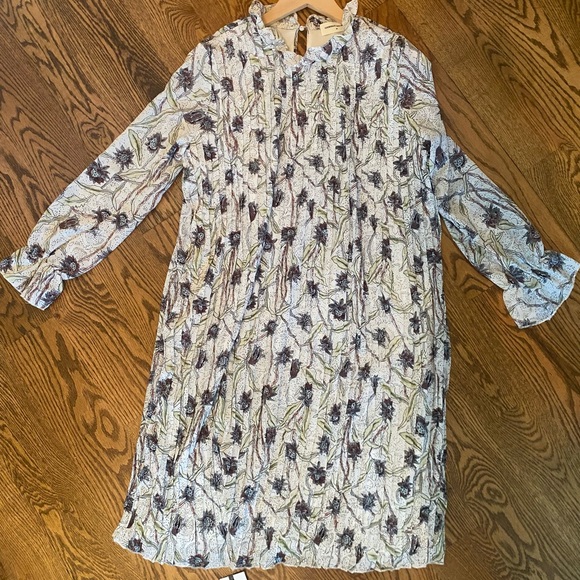 Goodnight Macaroon Floral Print Dress - Picture 10 of 12